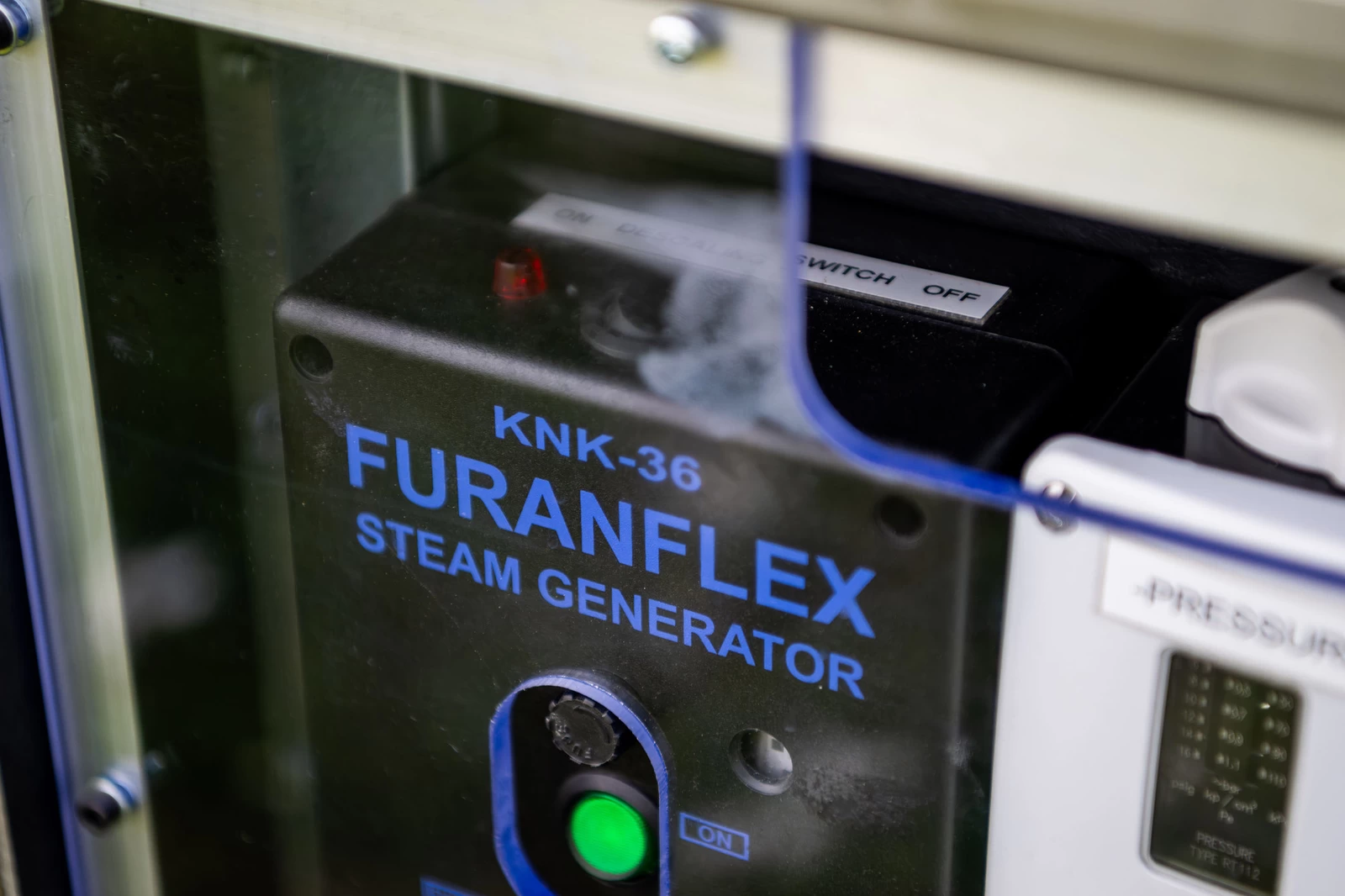 FuranFlex Kompozitior